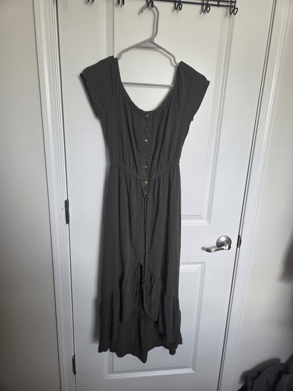 Scoop-Neck High-Low Maxi Dress in Olive Green